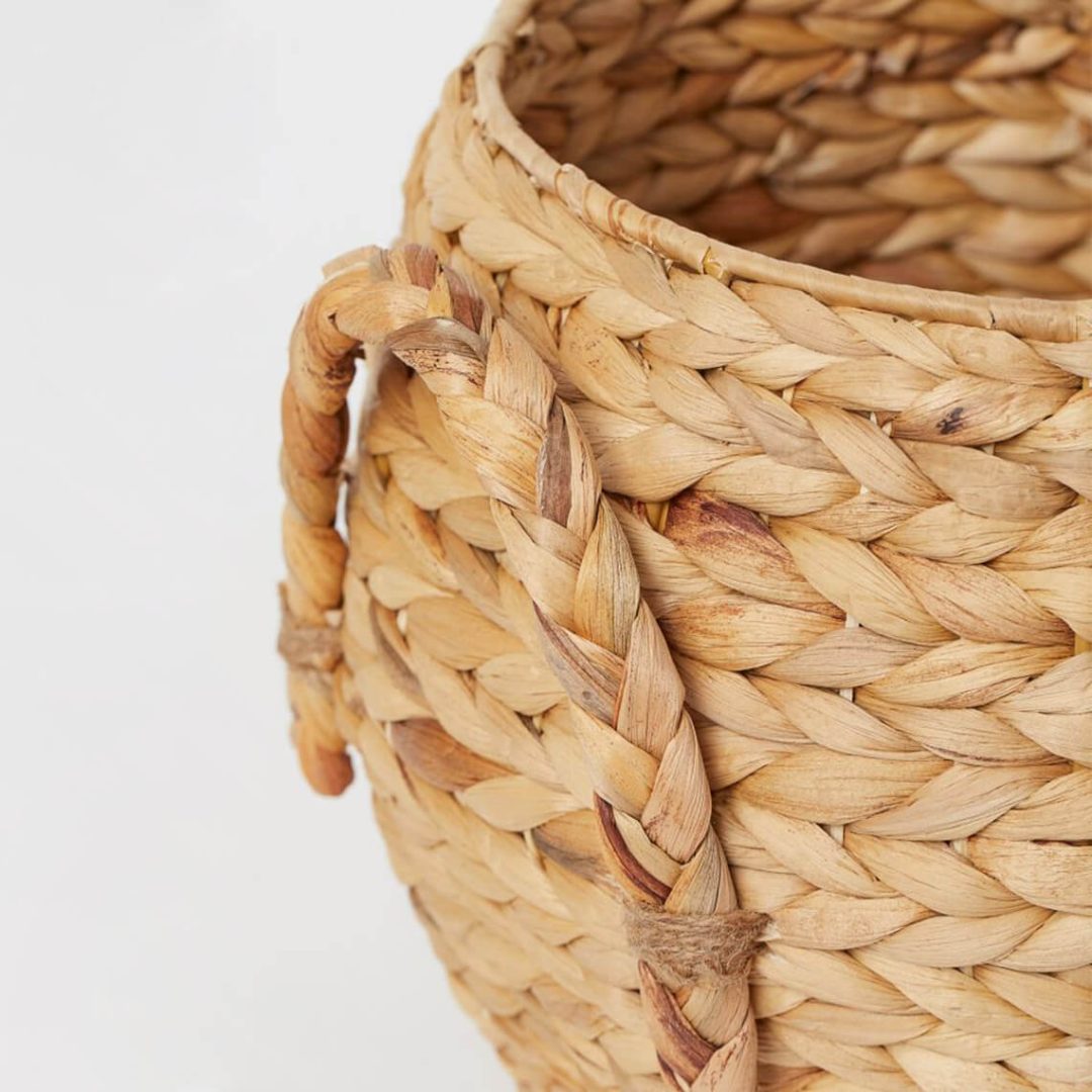 Handmade Straw Basket - Image 2